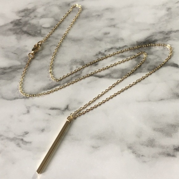 Estrella & Luna Jewelry - RESTOCK HOST PICK 18k Gold Minimalist Bar Necklace